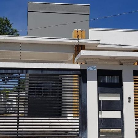 Casa ampla e confortável próximo ao centro Corumbá Exterior foto
